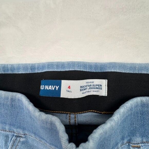 Old Navy Women's Size 4 TALL Rockstar Super Skinny Jeggings Mid Rise Light Wash - Picture 3 of 8